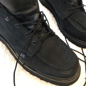 Thorogood black suede boots 11d